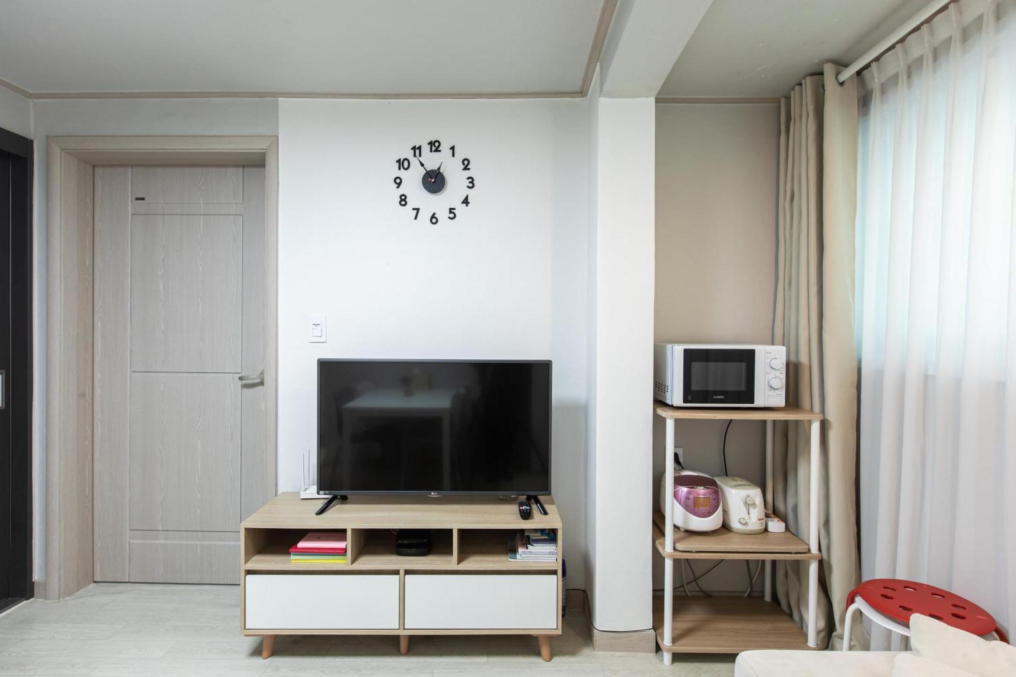 Laon House Yeonnam *