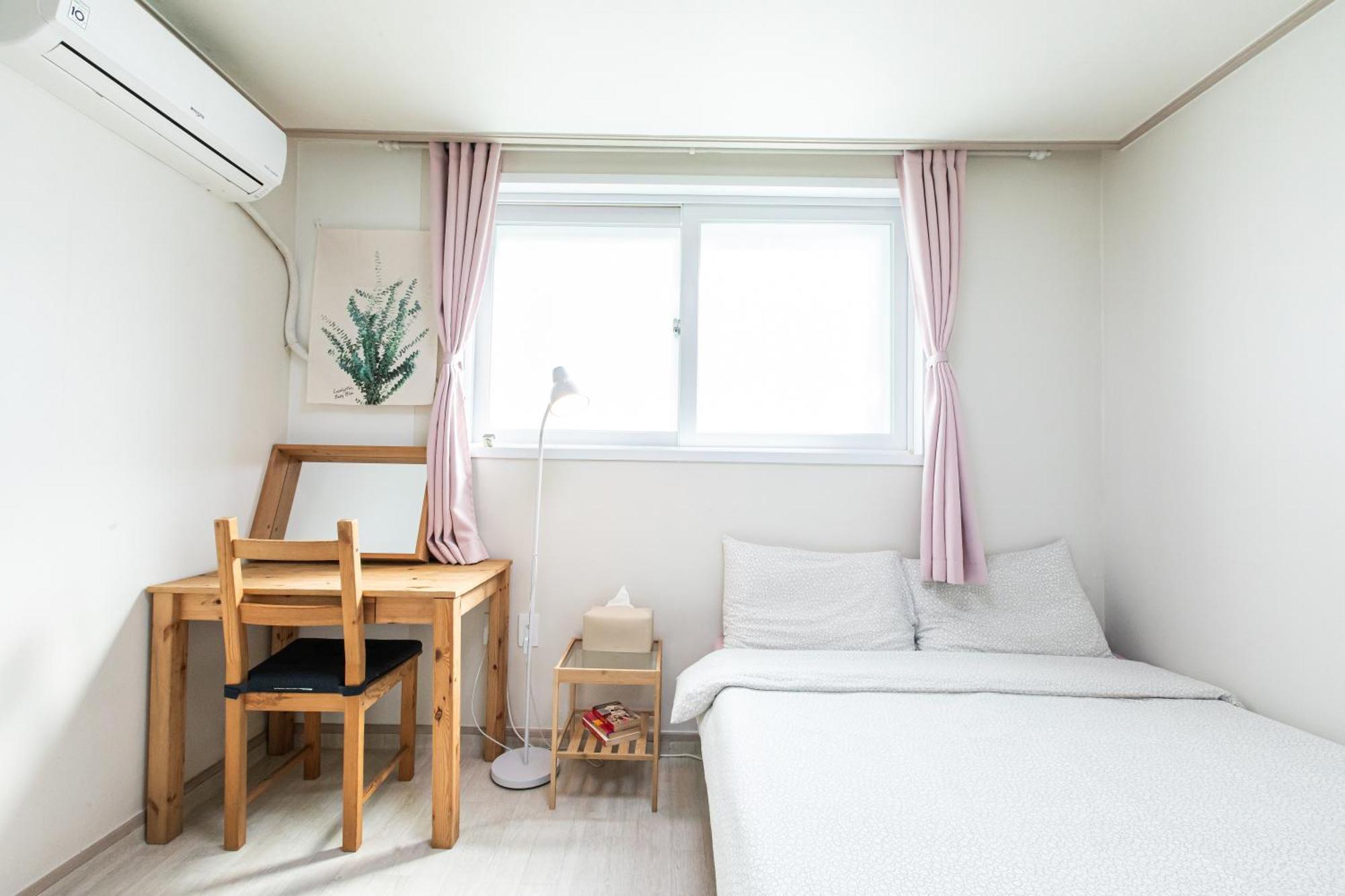 Apartment Laon House Yeonnam Seoul