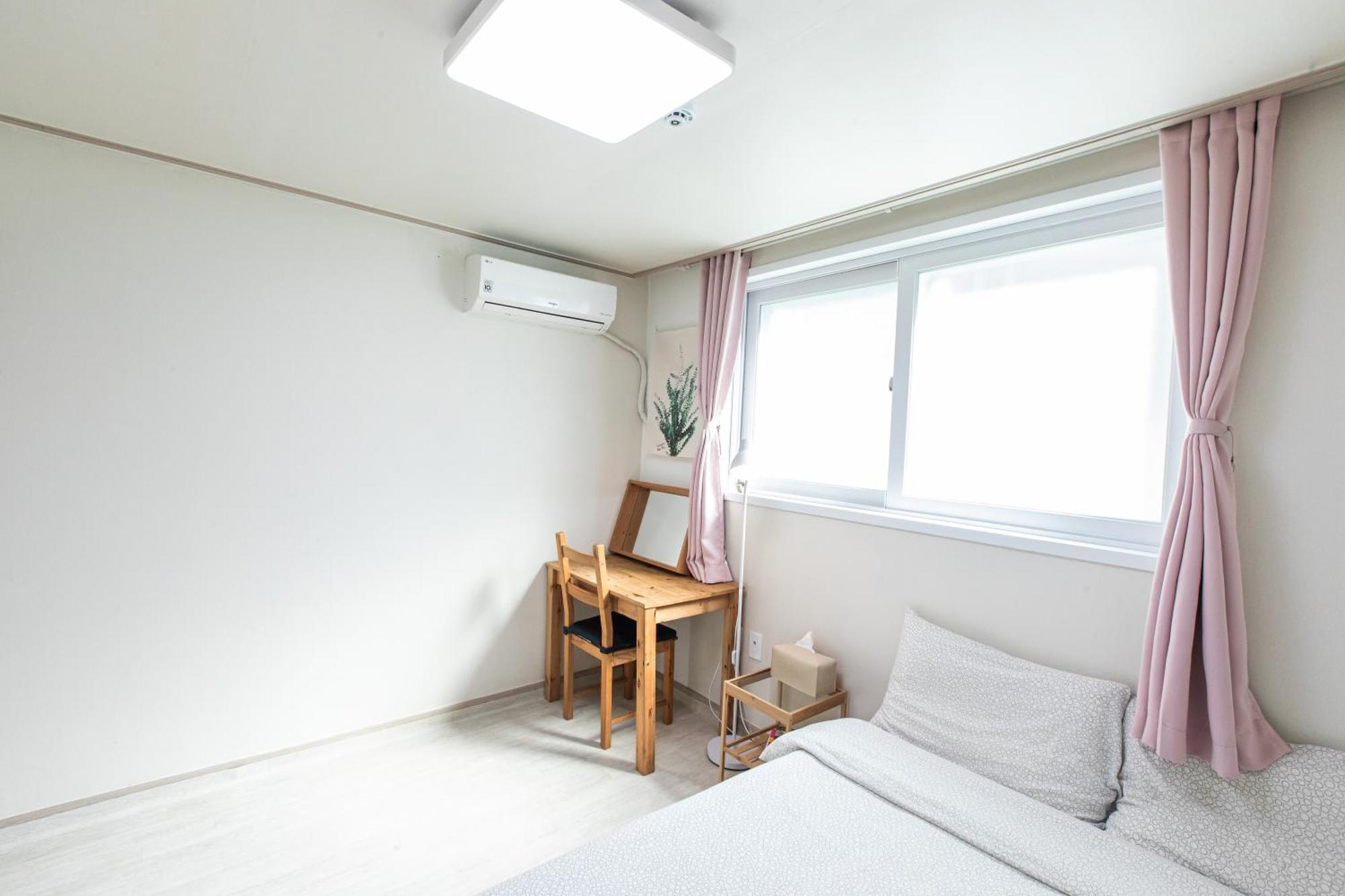 Laon House Yeonnam * Seoul