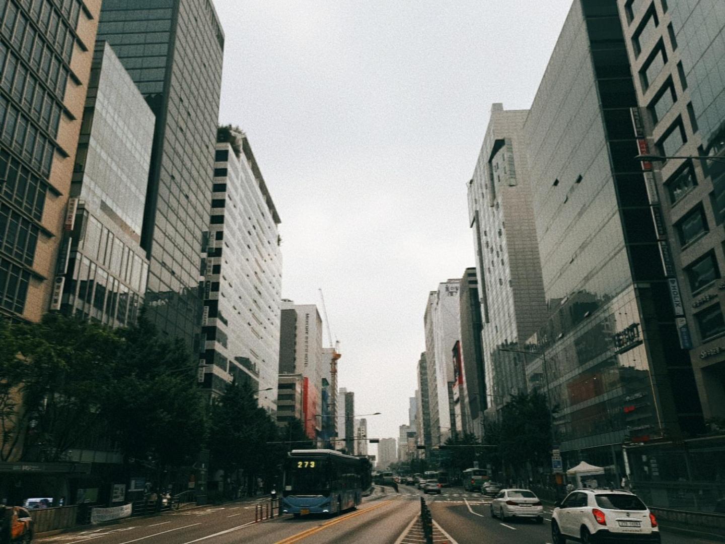 Laon House Yeonnam Apartment *